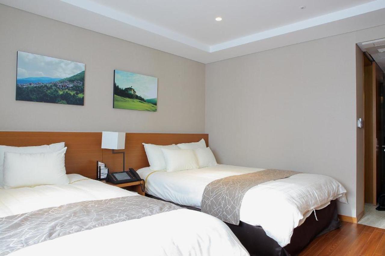 Yongpyong Resort Villa Condominium Pyeongchang Exterior photo